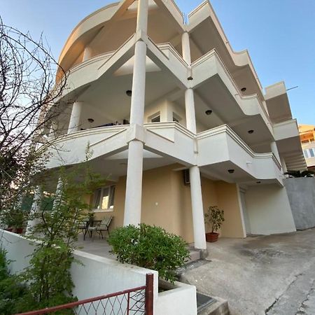 Dajkovic Apartmani Бар Екстер'єр фото