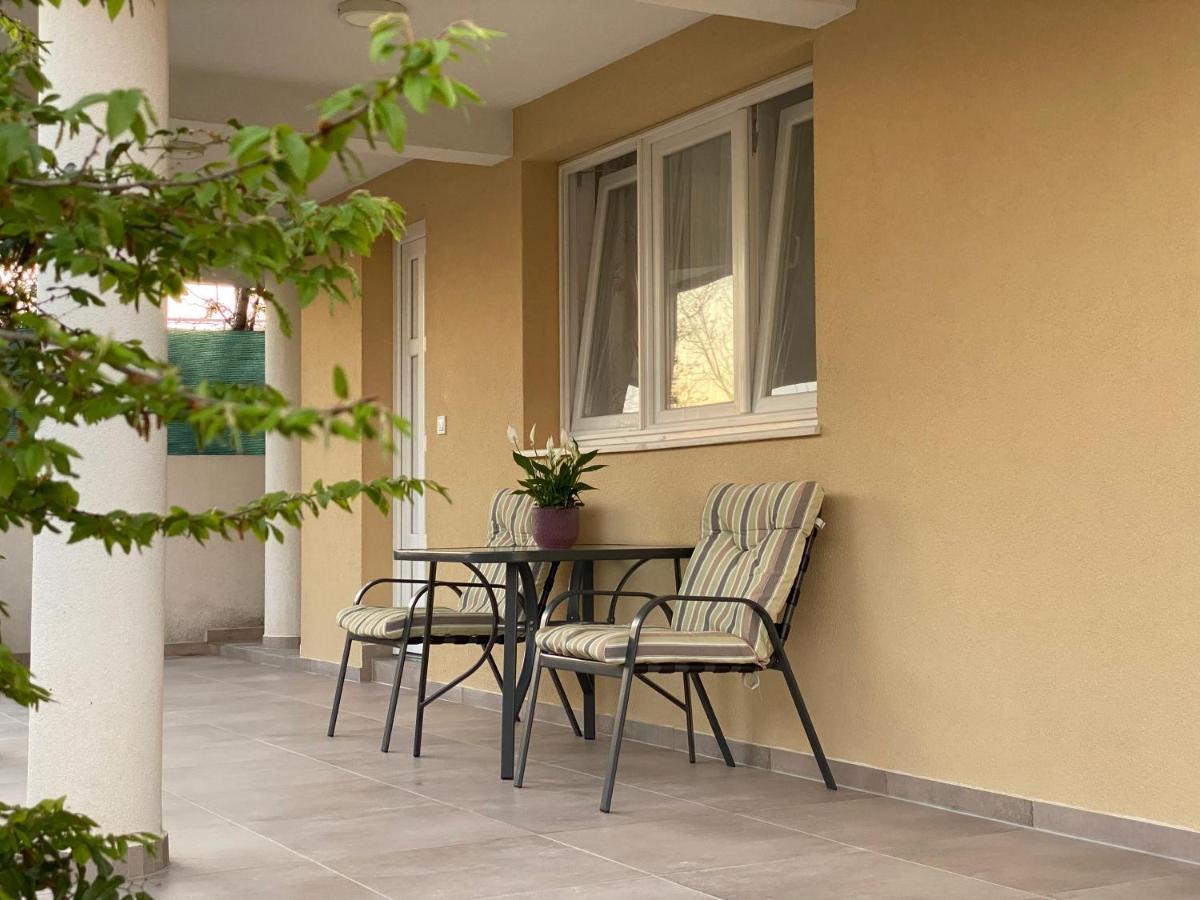 Dajkovic Apartmani Бар Екстер'єр фото